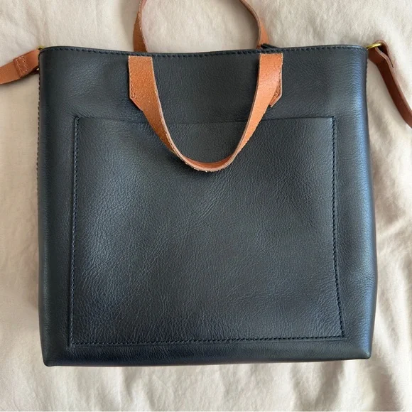 Madewell Small Transport Crossbody Bag in Black and English Saddle - Picture 2 of 10